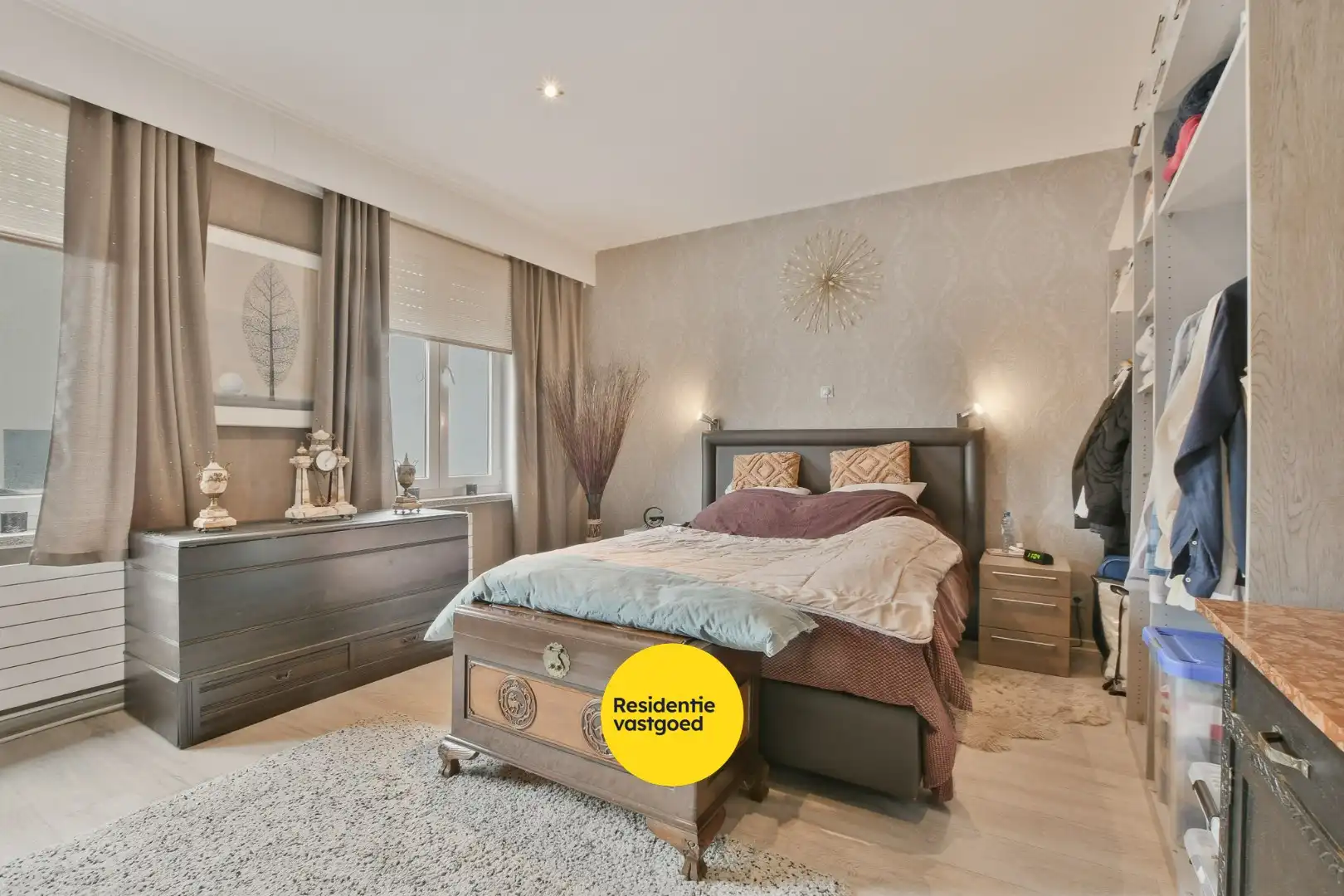 Karaktervol opbrengsteigendom met 4 appartementen nabij Grote Markt en strand in Blankenberge foto 8