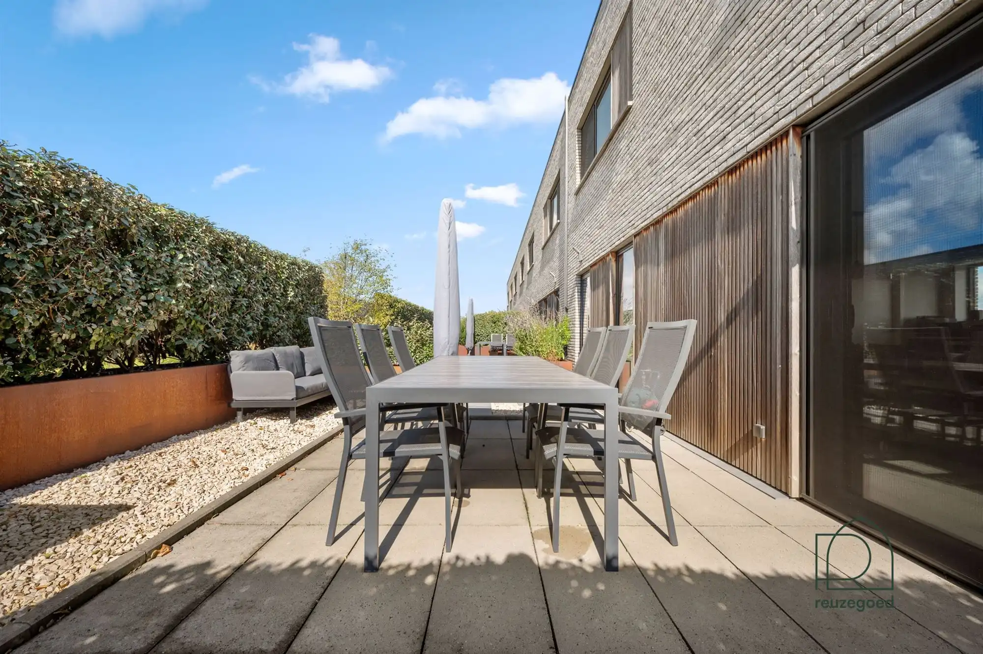 Uniek duplexappartement (3 slpk) met huisgevoel, groene daktuin en zicht op de velden in Kortessem foto 34
