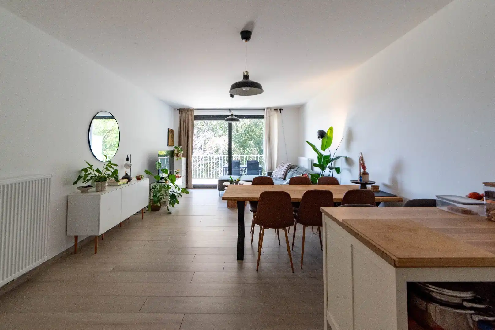 Modern 2-slaapkamer appartement met parking foto 3
