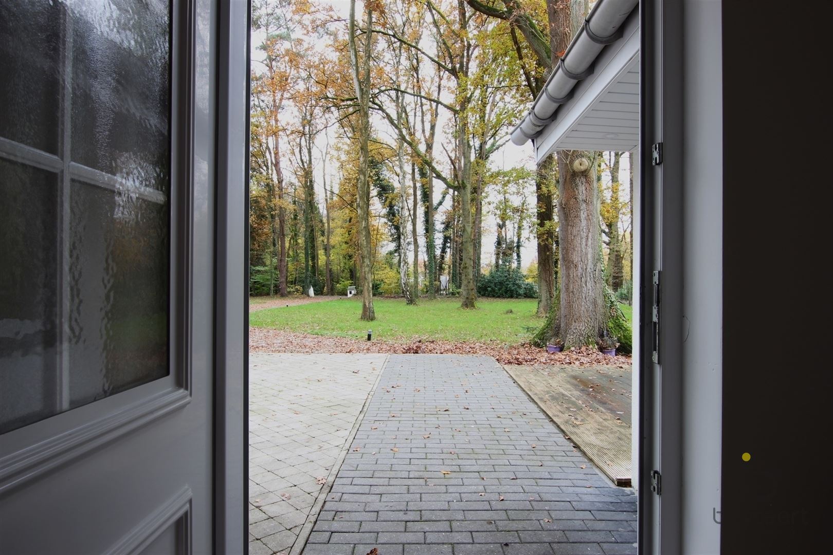 Grond met woning / ev tijdelijke woonst foto 5