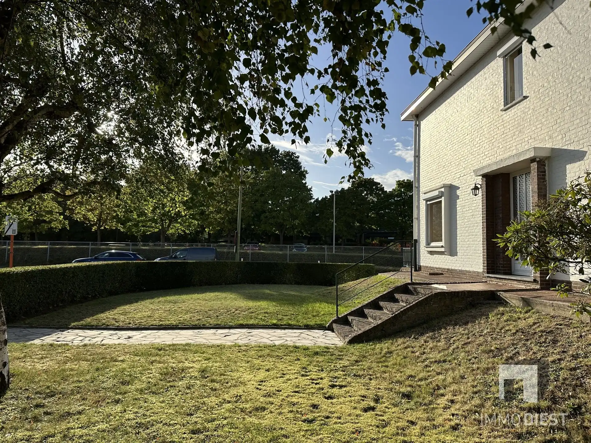 Woning op toplocatie! 3 slpks, tuin en garage foto 6