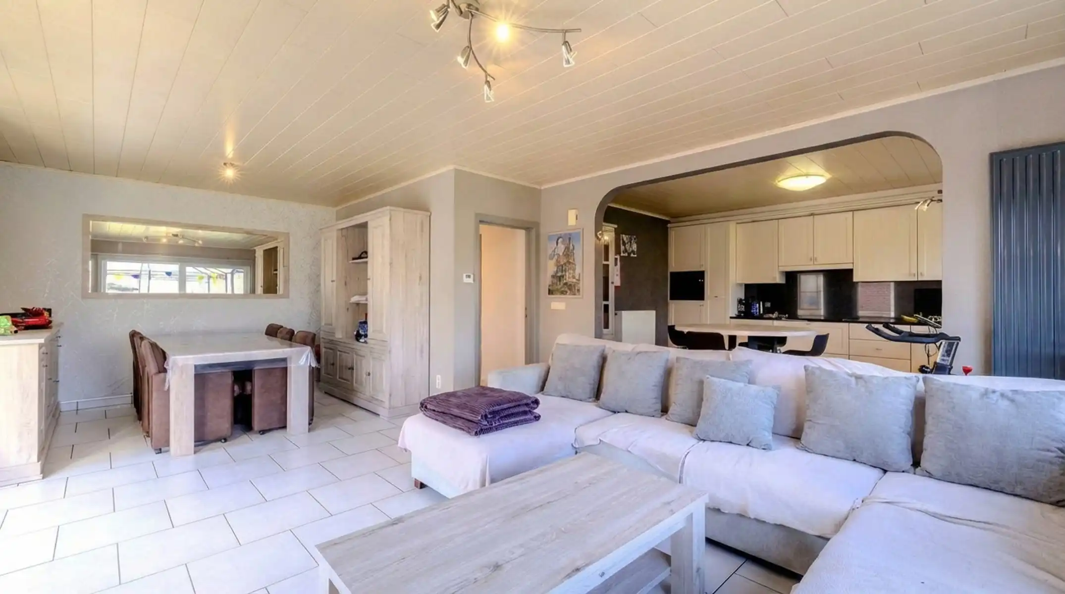 Zeer energiezuinige woning met 5 slpks op ca. 769 m² grond.  foto 8