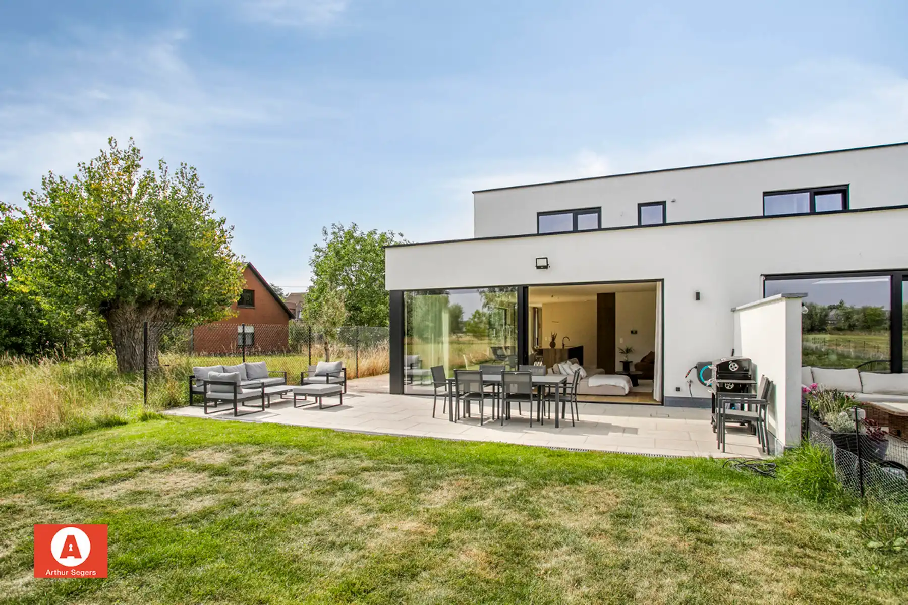 Zeldzame en energiezuinige designparel in Japandi-stijl foto 28