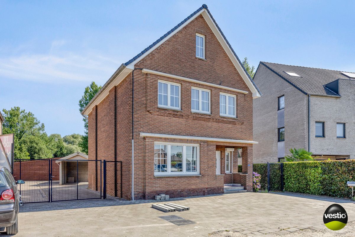 TIJDLOZE RUIME WONING MET 3 SLK OP 5A90CA NABIJ CENTRUM BEVERST. foto 32