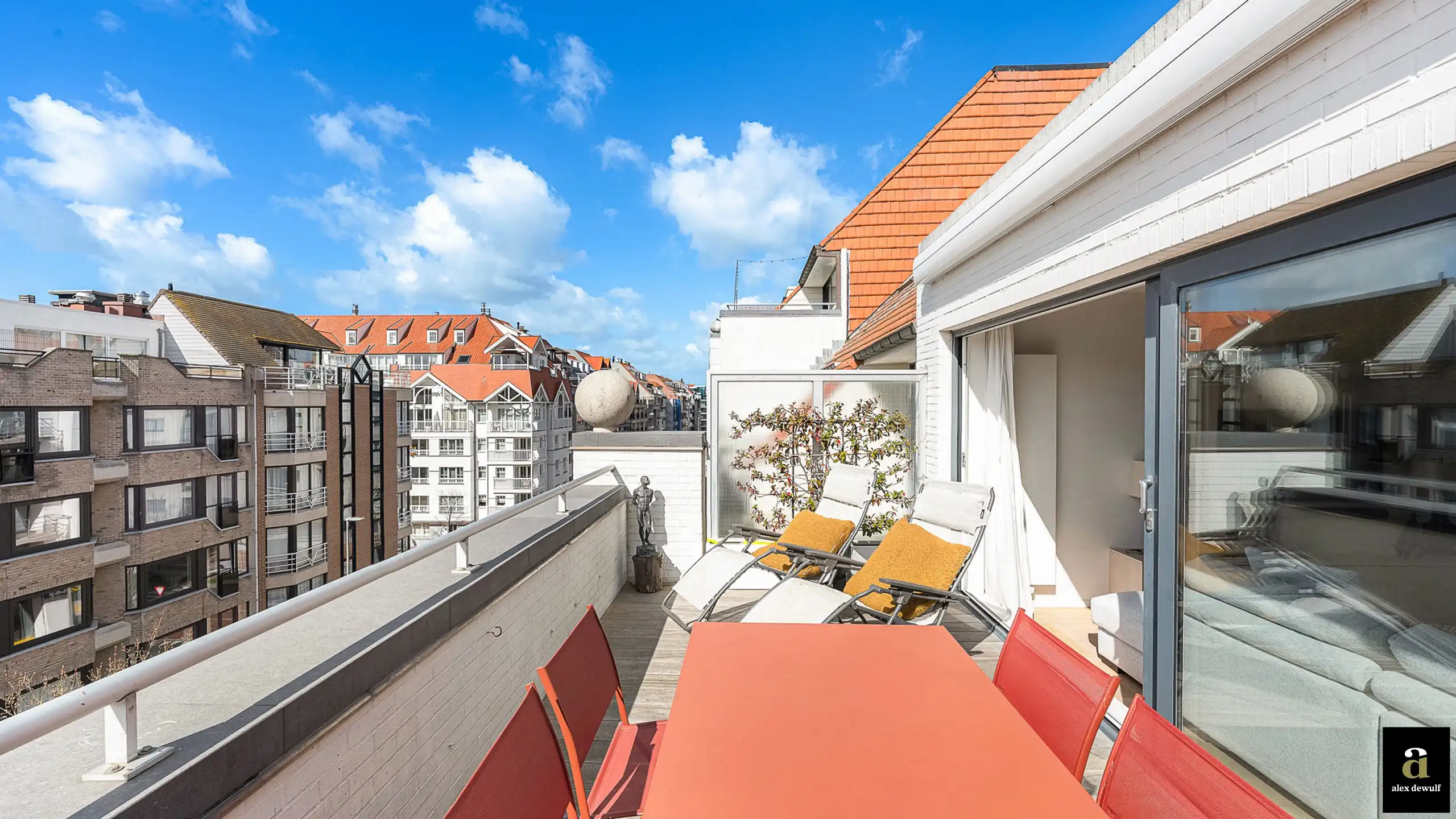 Instapklare duplex met 3 slpks en een groot zonneterras      foto 29