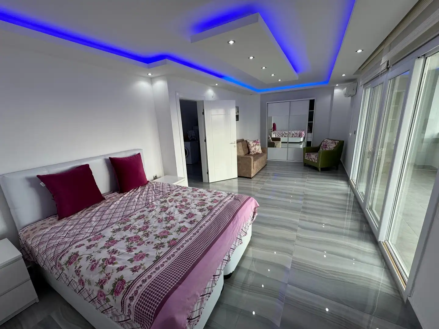 luxueus appartementcomplex foto 16