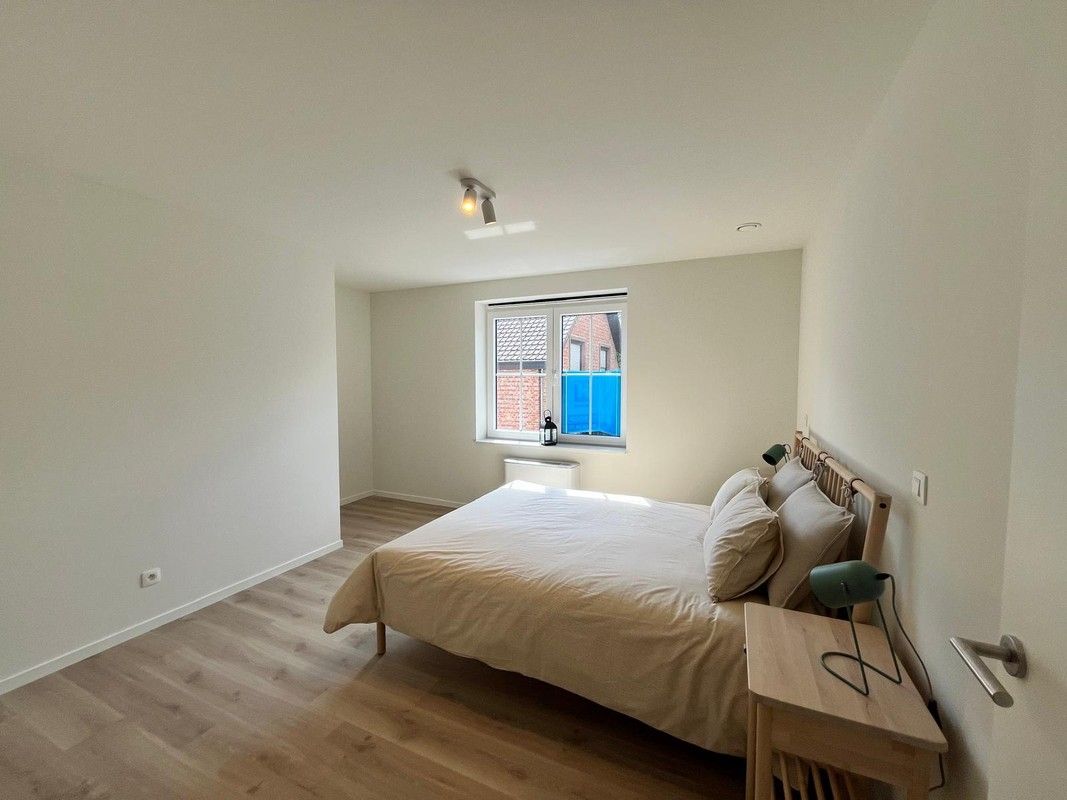 Moderne nieuwbouwwoningen met hedendaags comfort te Puurs- Sint- Amands. foto 8