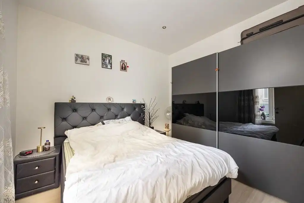 Instapklaar appartement met 2 buitenruimtes foto 10