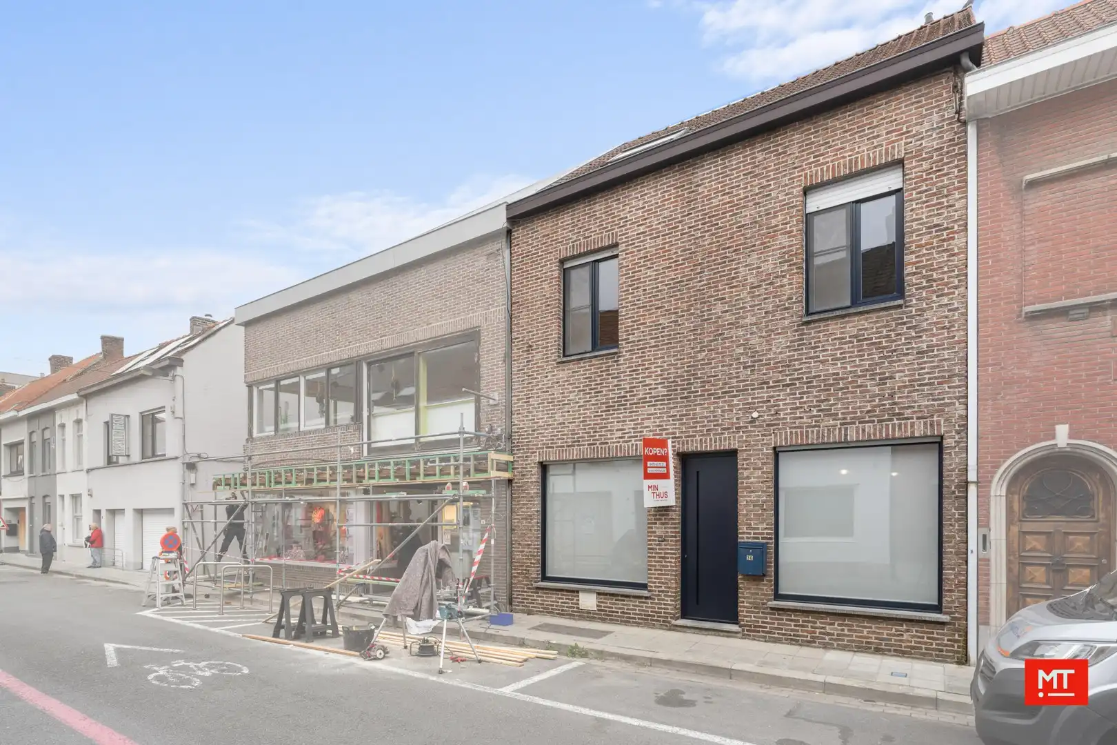 Instapklare woning met 4 slaapkamers en stadskoer in hartje Wervik foto 19