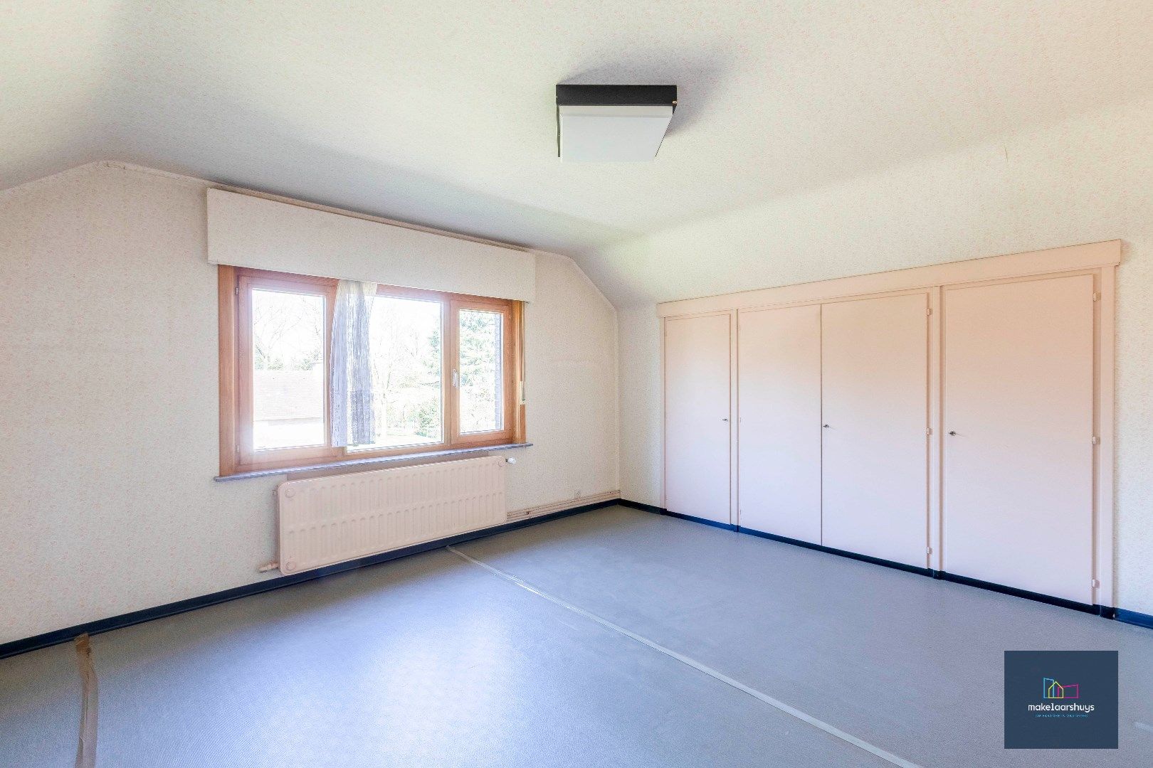 Ruime te renoveren open bebouwing te Heusden foto 16