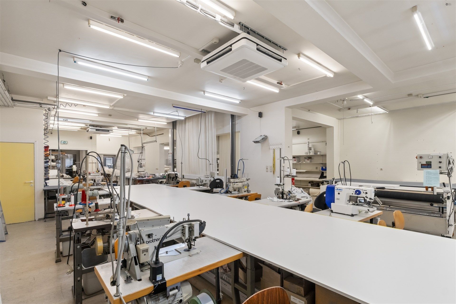 degelijk onderhouden atelier + woonst foto 10