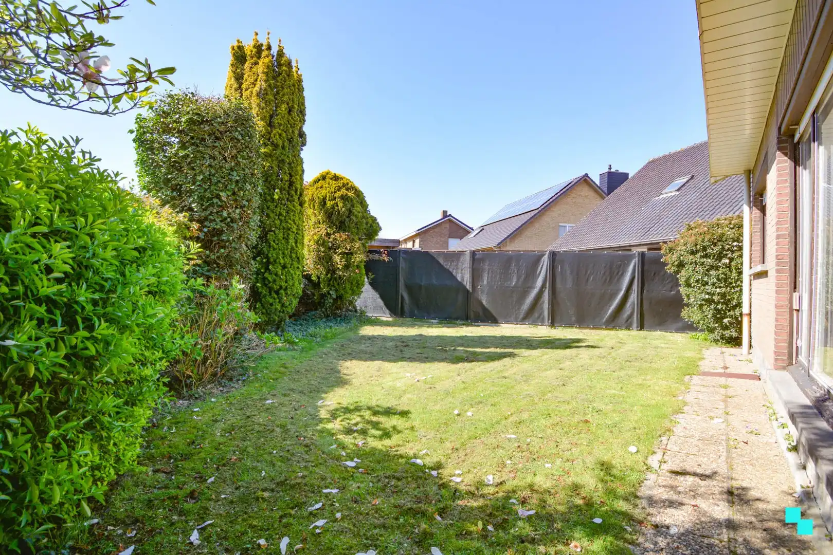 Te renoveren woning op aantrekkelijk hoekperceel te Hooglede foto 16