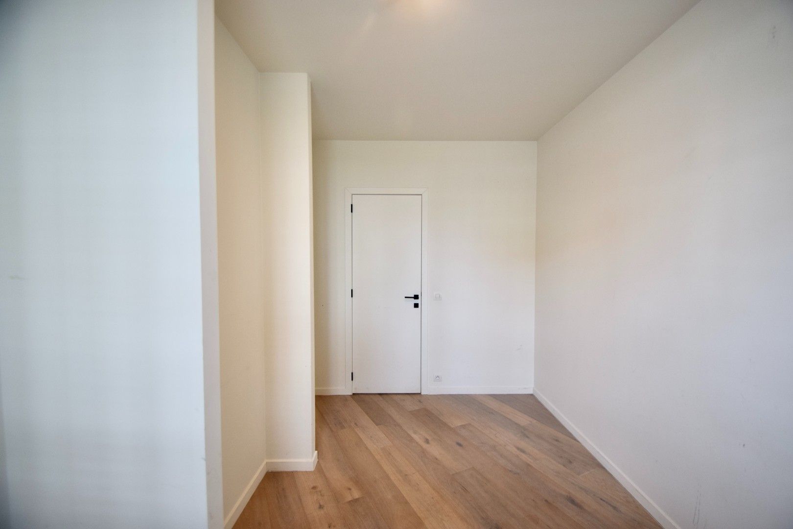 Lumineus en luxueus hoekappartement in een villaresidentie in Duinenwater. foto 8