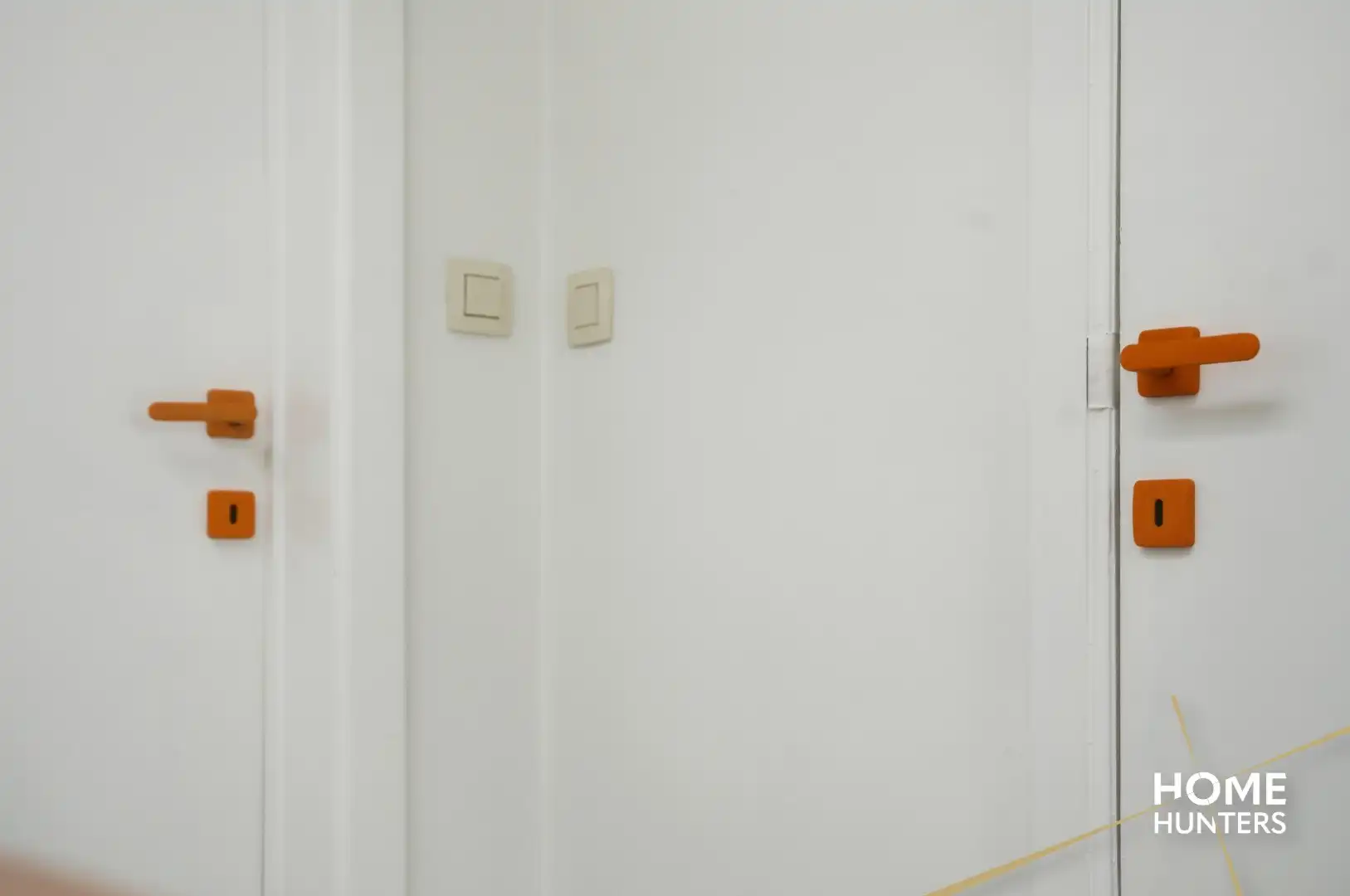 Prachtig gerenoveerde woning te Brielen met 2 slaapkamers, 2 badkamers en een garage foto 35