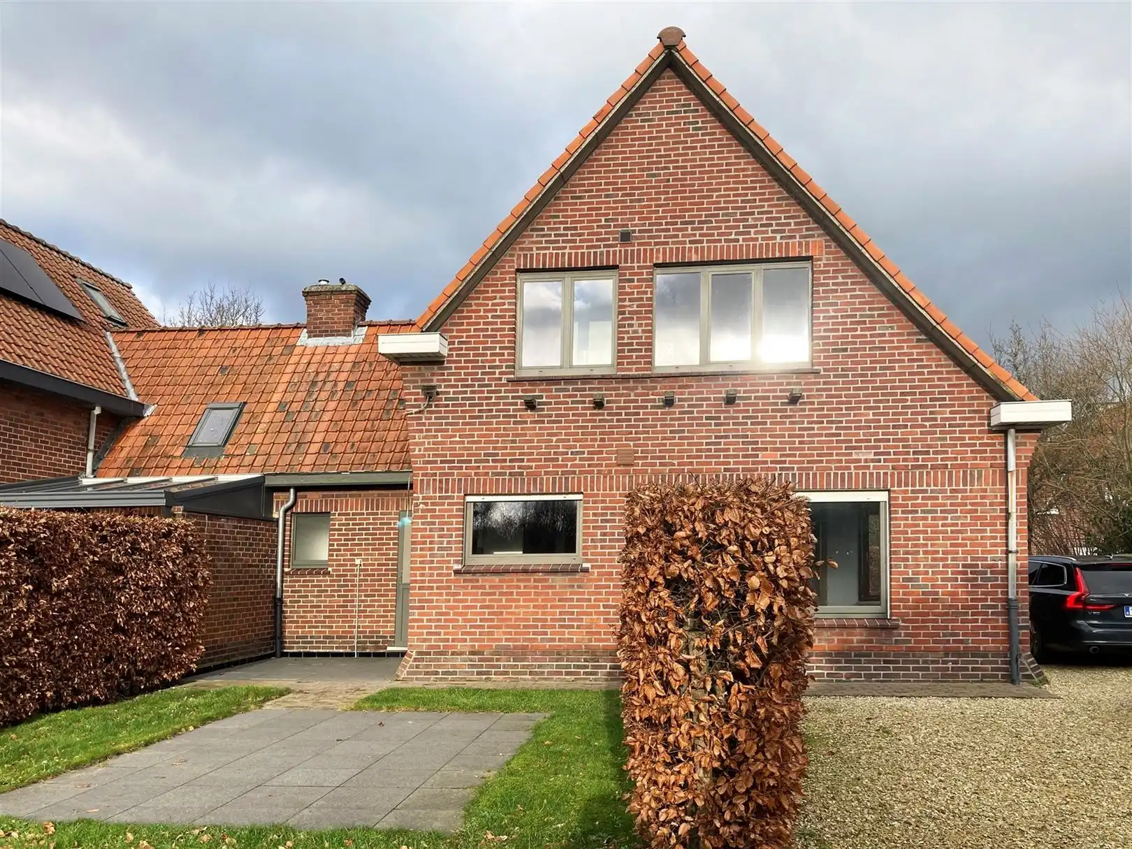 Woning met zonnige tuin foto 16