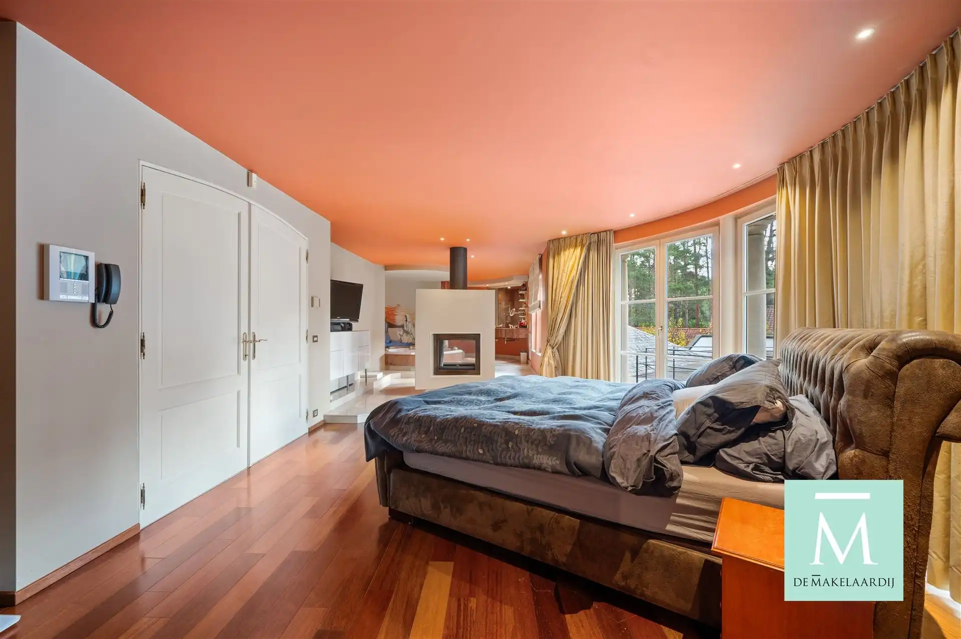 Stijlvolle villa met prachtige tuin, gelegen in het groen foto 29
