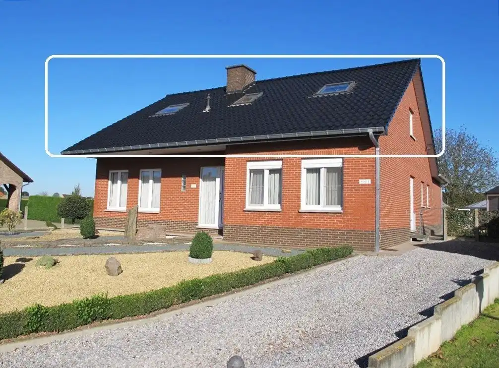Instapklaar appartement met 2 slpks en tuintje. foto {{pictureIndex}}