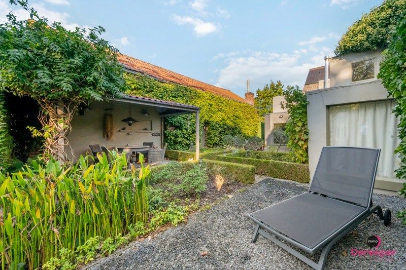 Commercieel sterk handelspand met woonst en opslag op topligging – alles op één perceel van 817m² foto 18