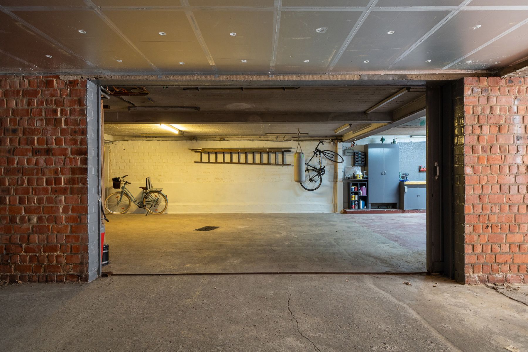 Gerenov. glvl-app (97m²), 2 slpk, autostaanpl. + garage 92m² foto 17