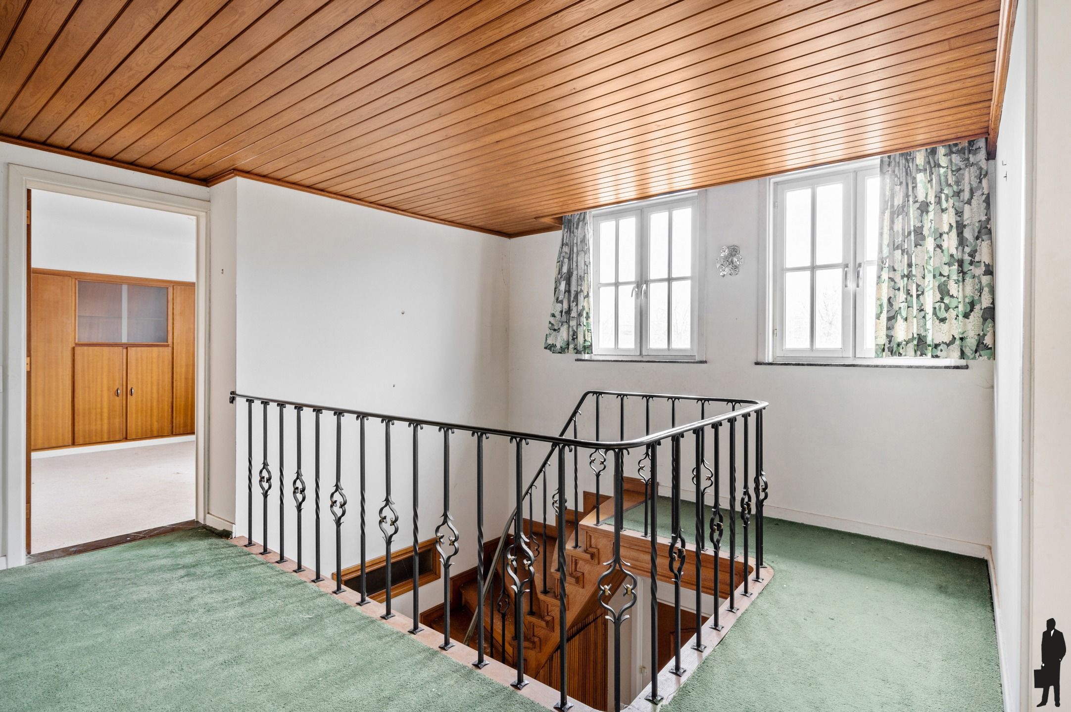 Charmante te renoveren open bebouwing met veel potentieel foto 12