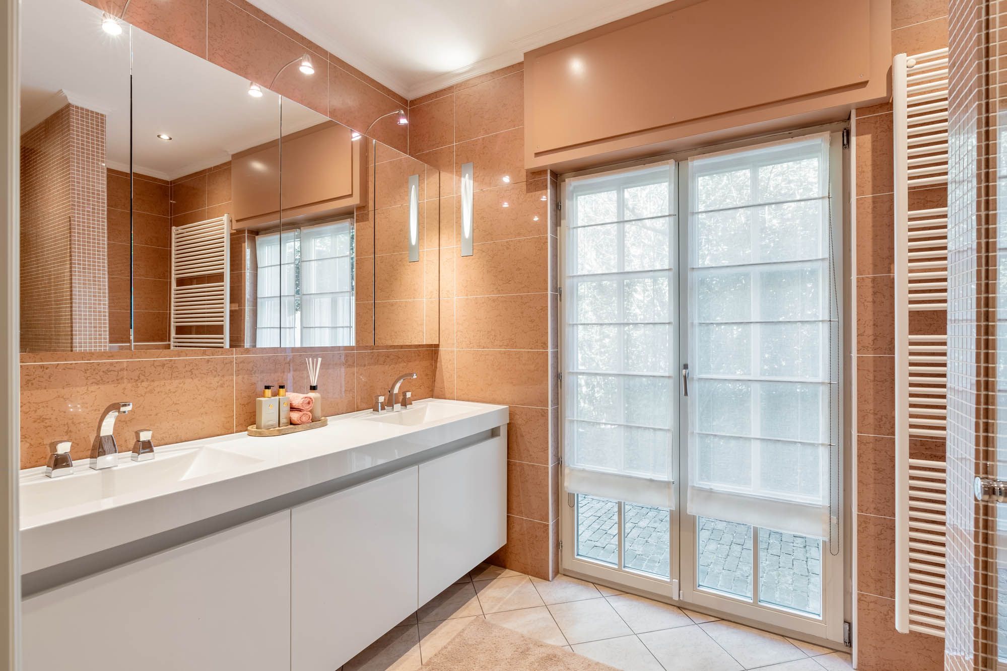 Exclusieve villa met wellness, privécinema en zwembad  foto 15