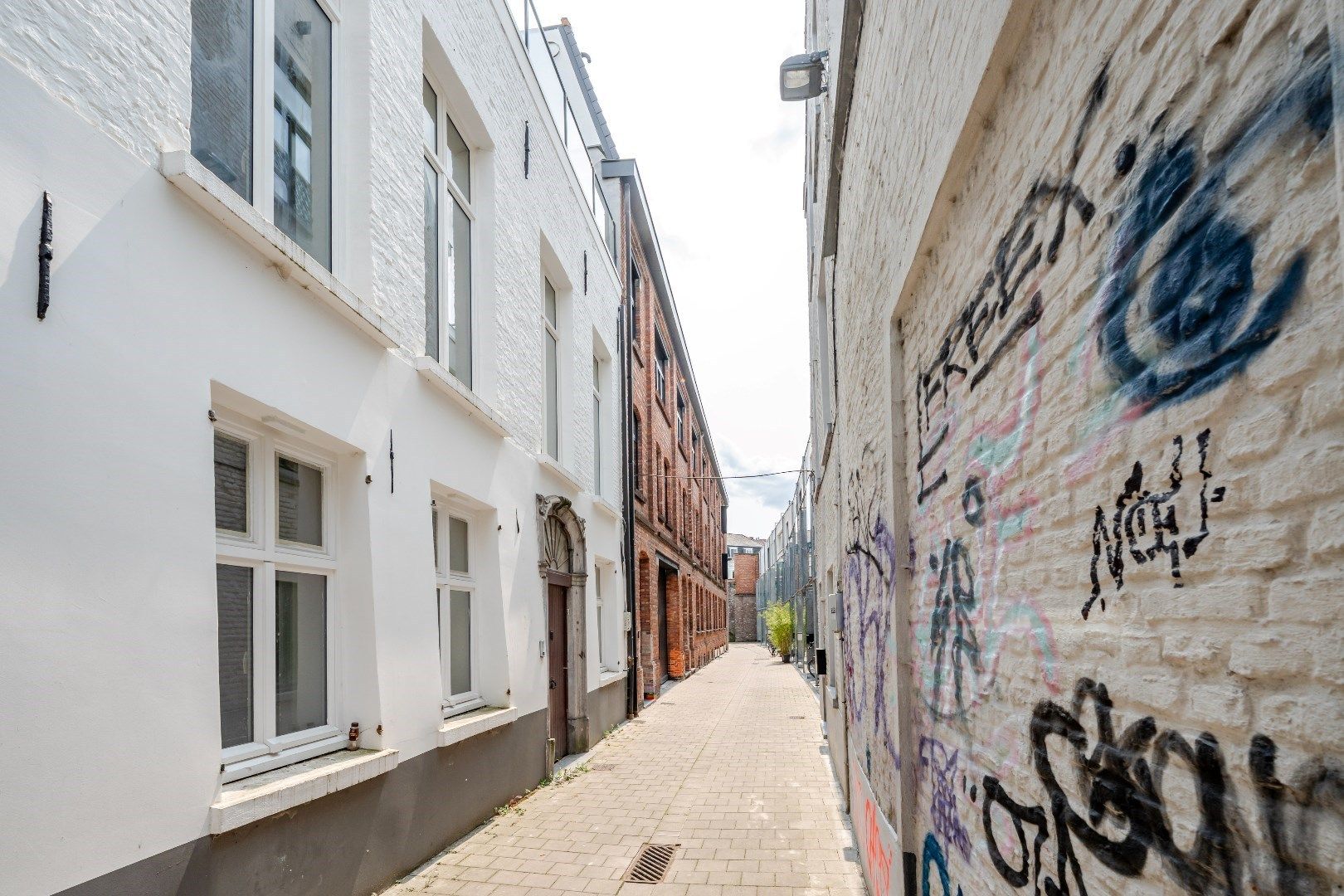 Prachtige 2-slpk loft in het historisch centrum foto 14