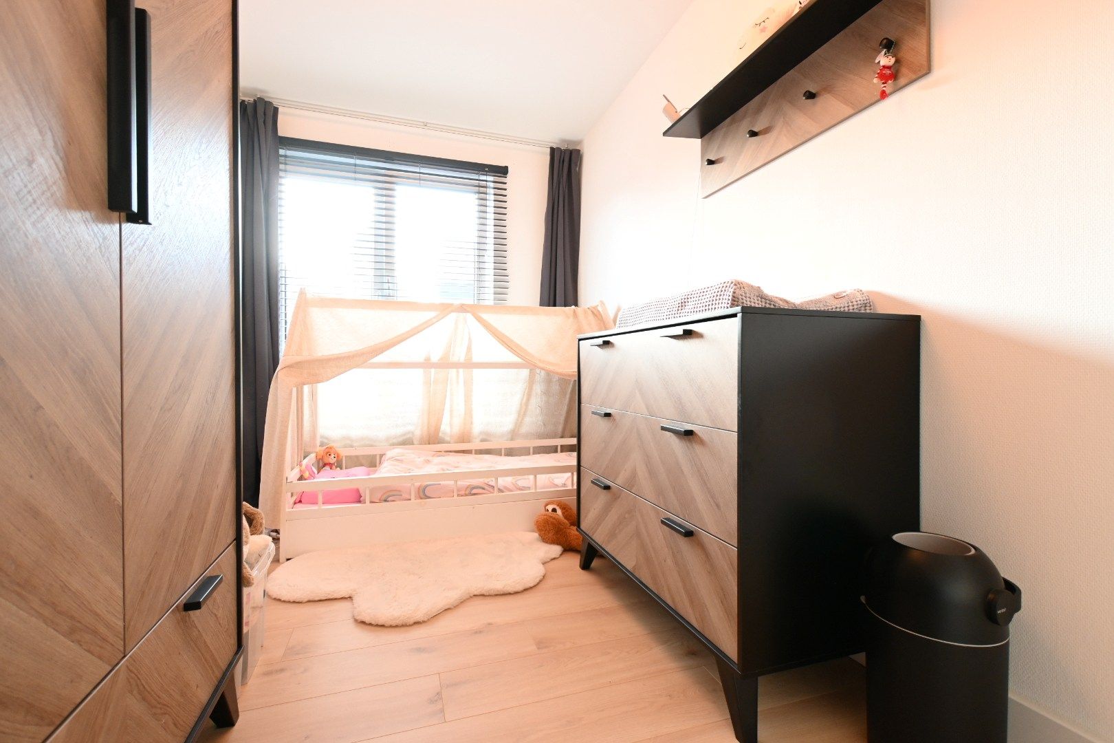 Knap en ruim appartement met 2 slaapkamers in het centrum van Lanaken foto 15