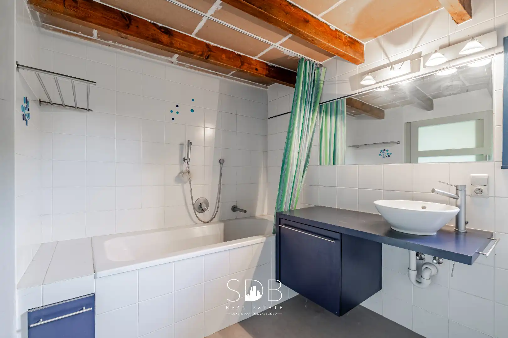 Authentieke hoeve met achterliggend groen op 5.192m² foto 14