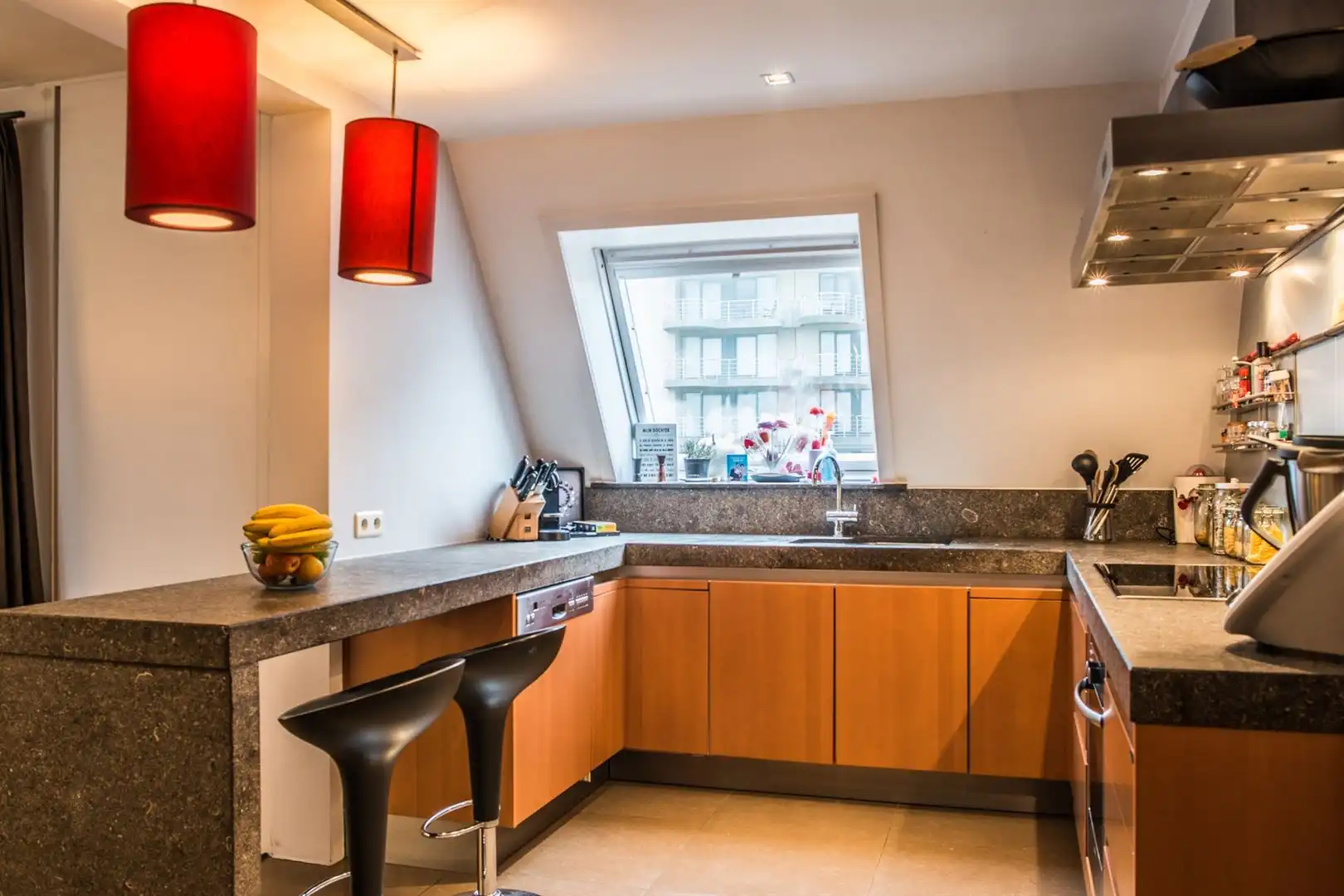 Exclusieve penthouse met unieke zichten en 100m² terras foto 11