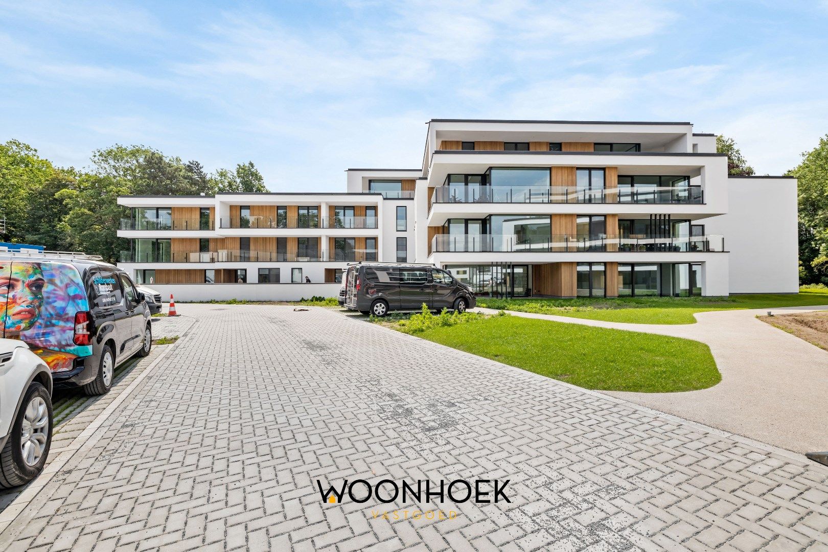 3- slpk luxeappartement met staanplaats in het Oeverpark! foto 2