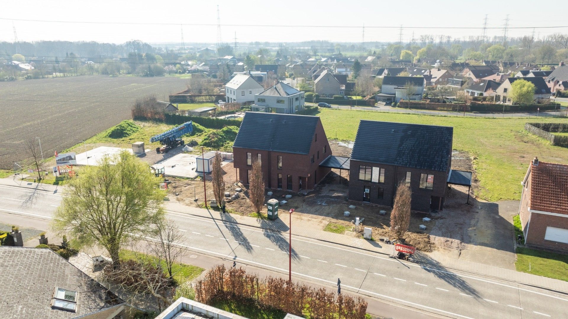 Energiezuinige halfopen bebouwing met 4 slpk’s foto 9