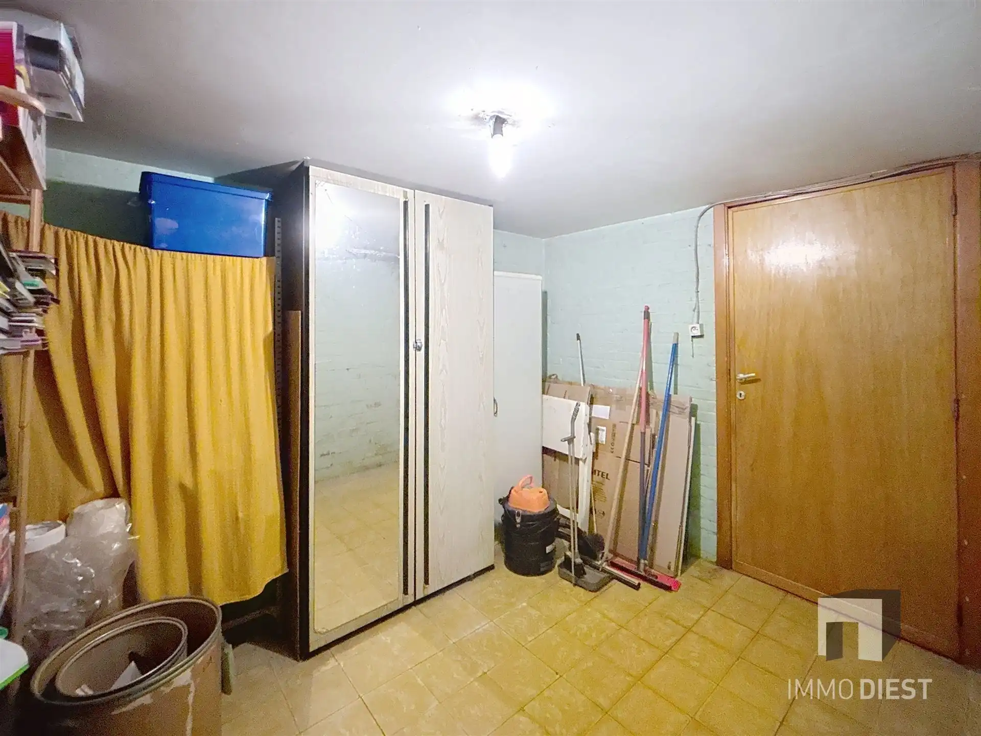 Gezinswoning op mooie locatie op 8,60are foto 26