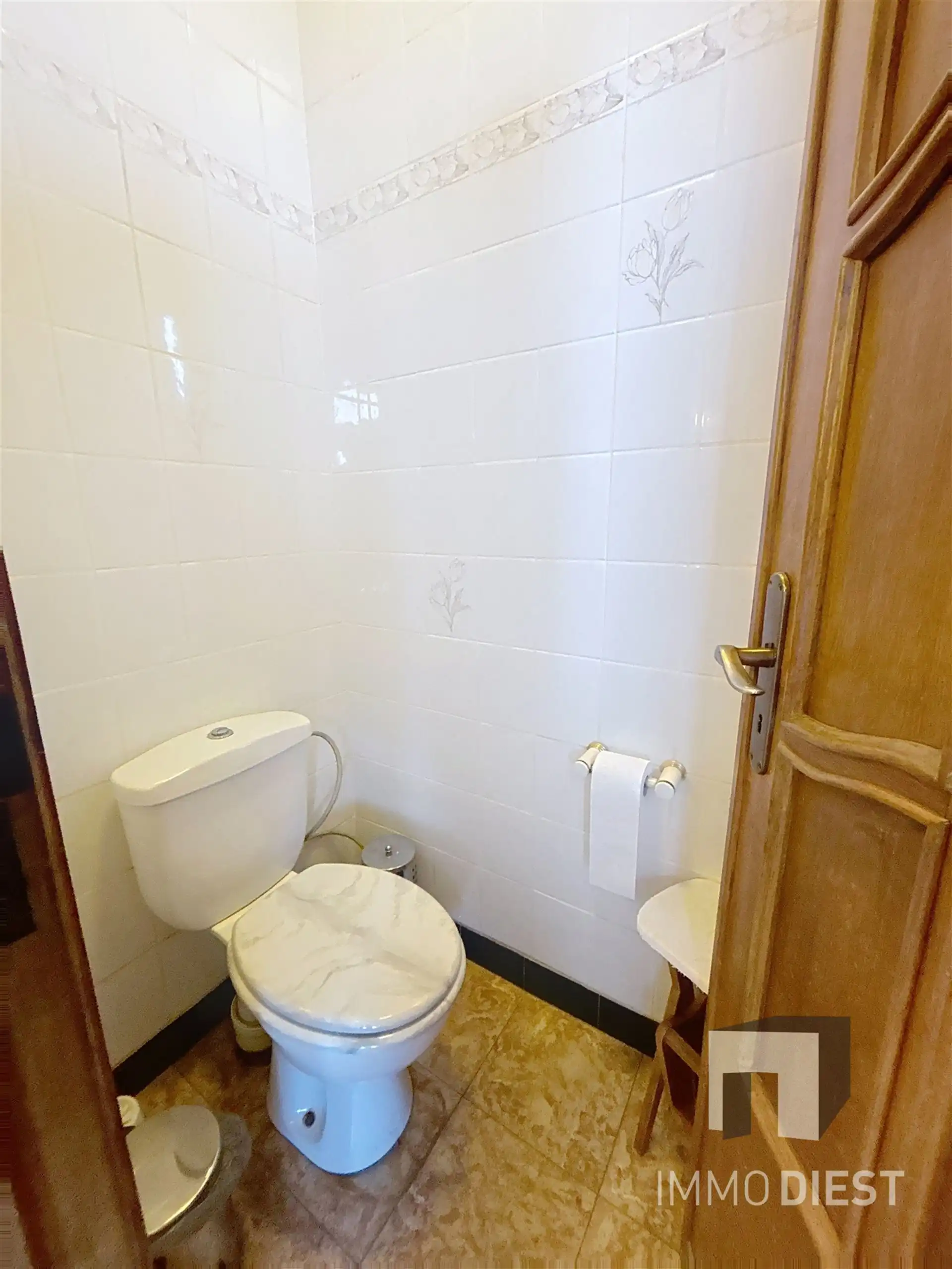 Gezinswoning op mooie locatie op 8,60are foto 26