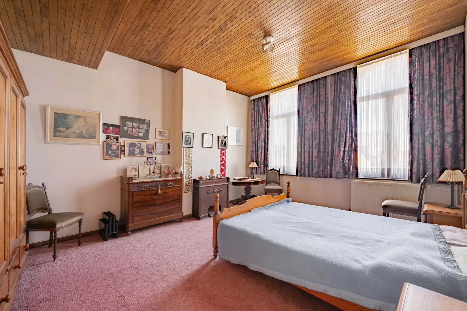 Uniek eigendom met karaktervolle woning en ruime loods op uitstekende ligging in Pittem! foto 25