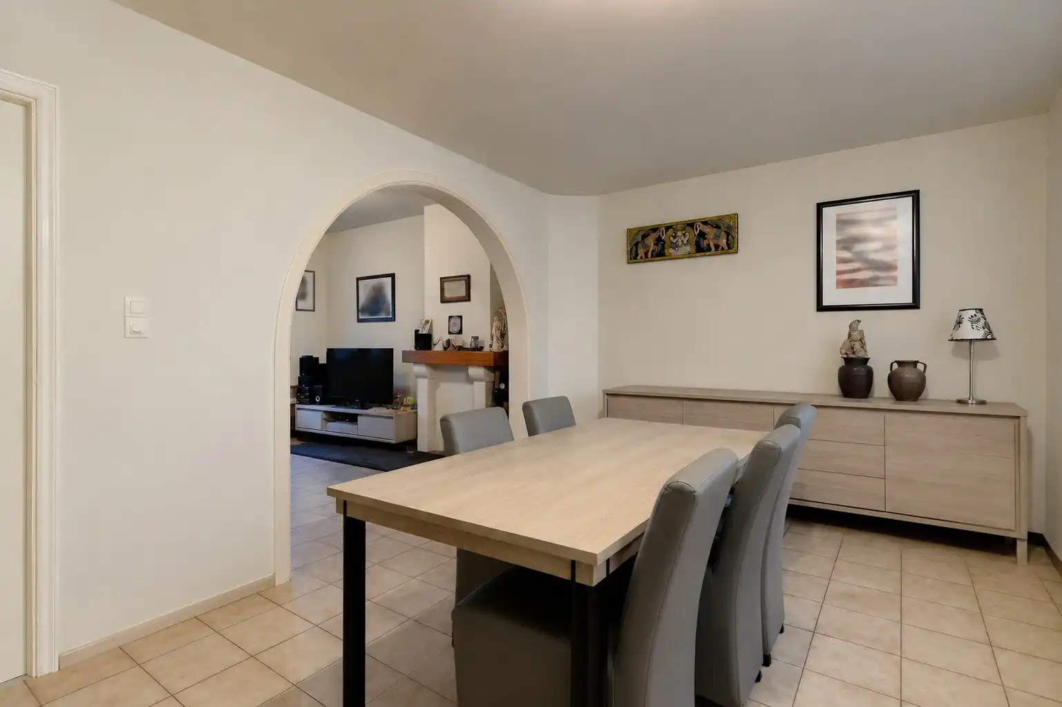 WONING TE KOOP met 3 slaapkamers op uitstekende ligging te Runkst! foto 2