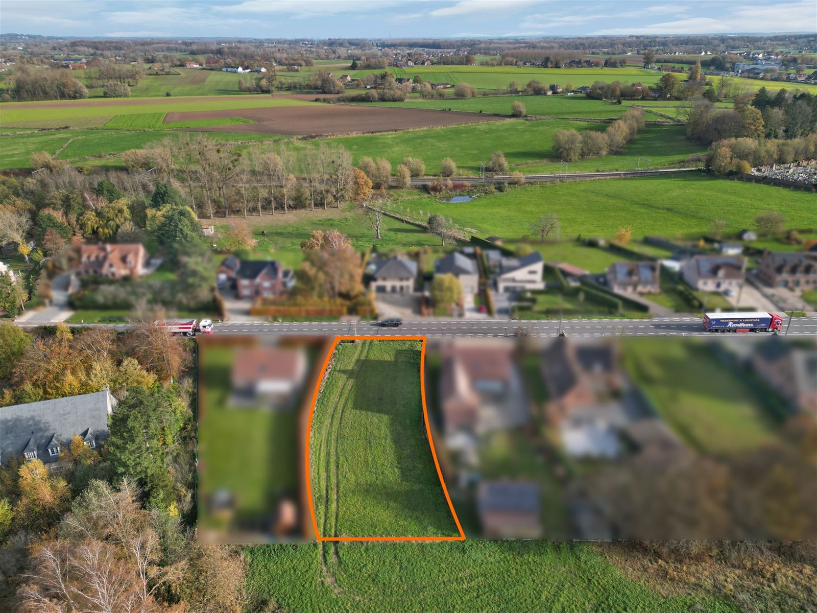 Bouwgrond van 12are57 met zuidwest orientatie foto {{pictureIndex}}