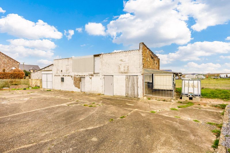 Woning met veel mogelijkheden op 15are 82ca foto 30