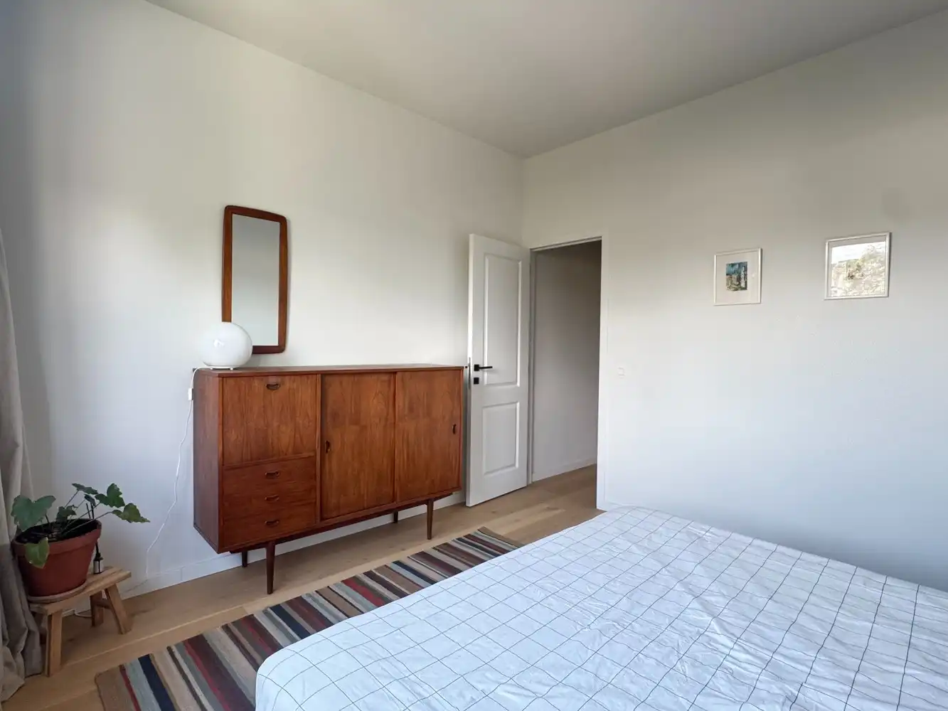 Gerenoveerd 2-slaapkamerappartement met terras en ochtendzon in Borgerhout foto 19