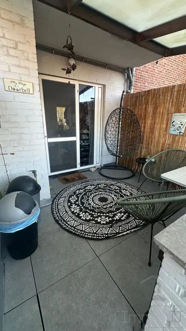 Gelijkvloers appartement met tuin en garage foto 5