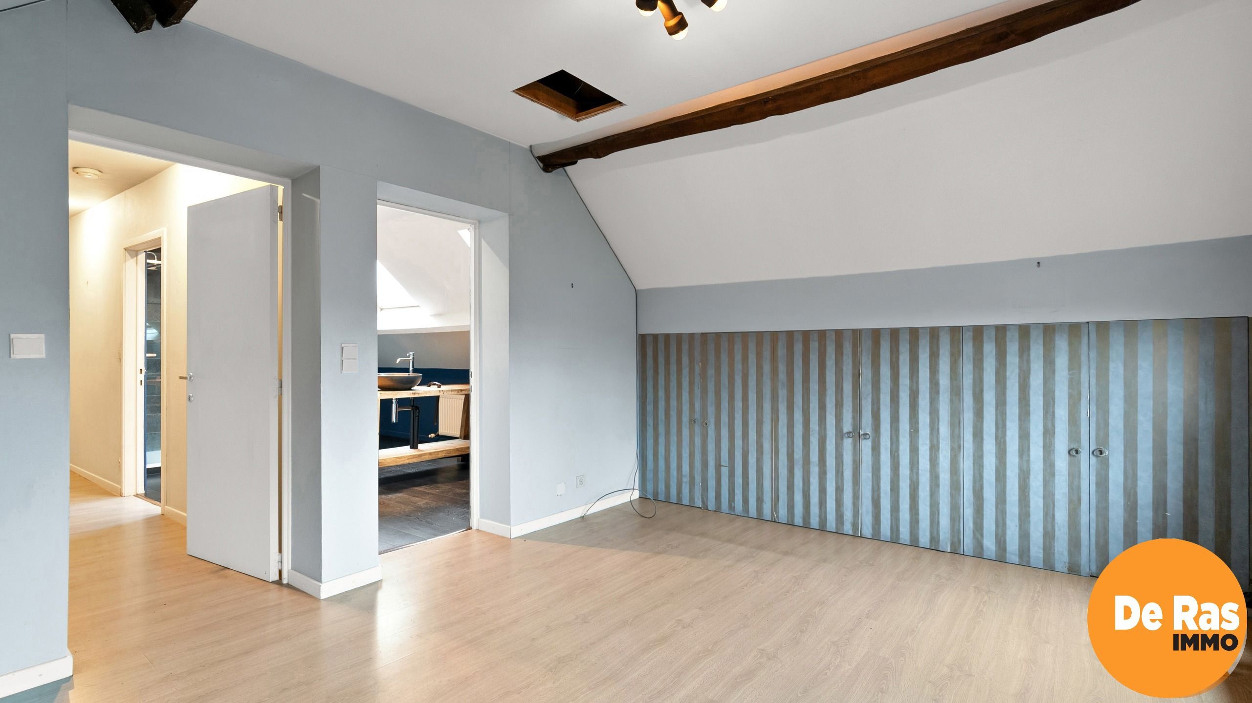 Charmante vierkantshoeve in het landelijke Aaigem op 1515 m² foto 18