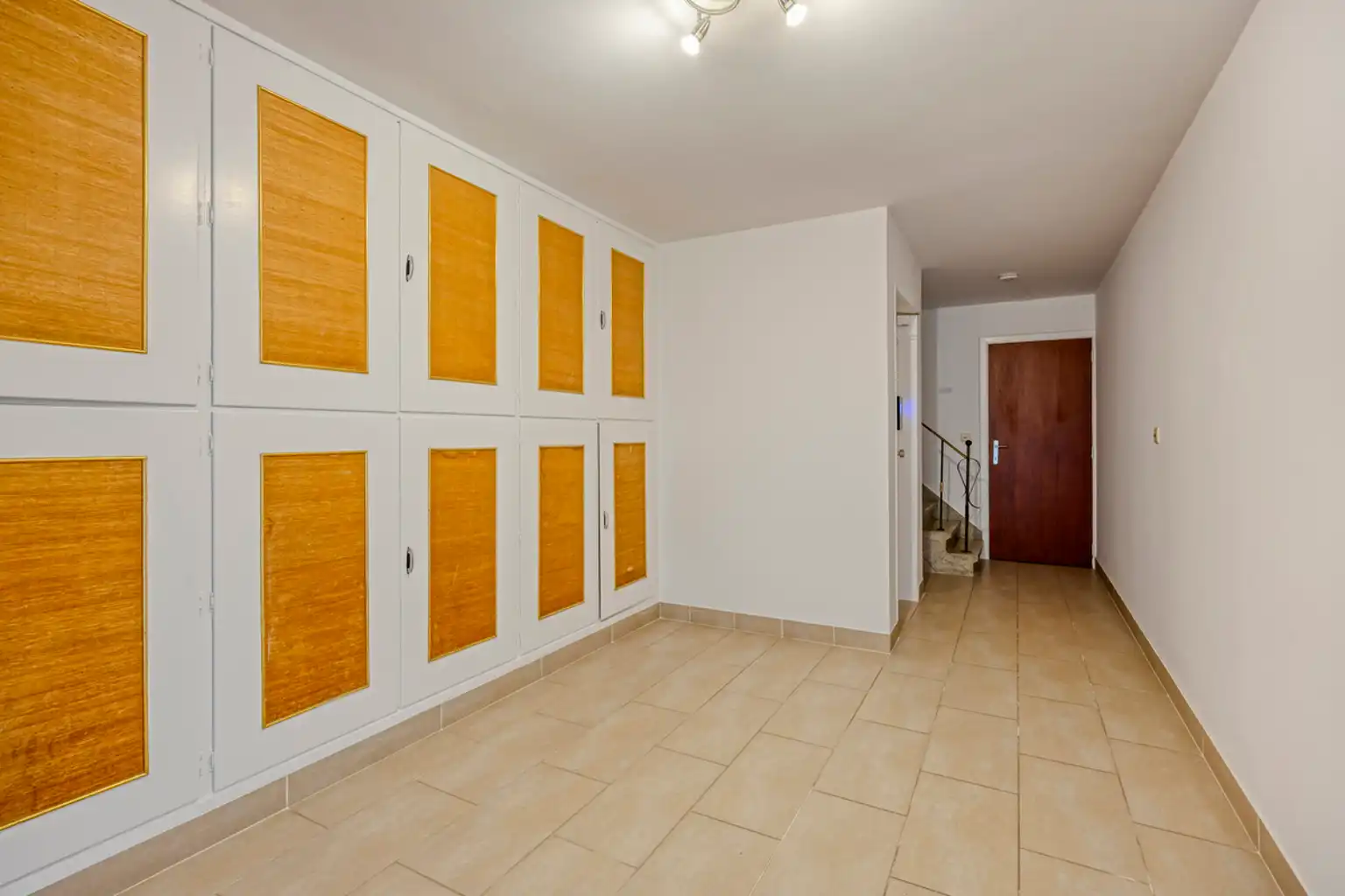 Instapklaar en lichtrijk 2-kamerappartement met garagebox  foto 4