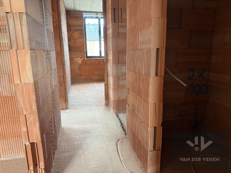 Rustig en centraal gelegen half open BEN-woning met 3 slaapkamers foto 8