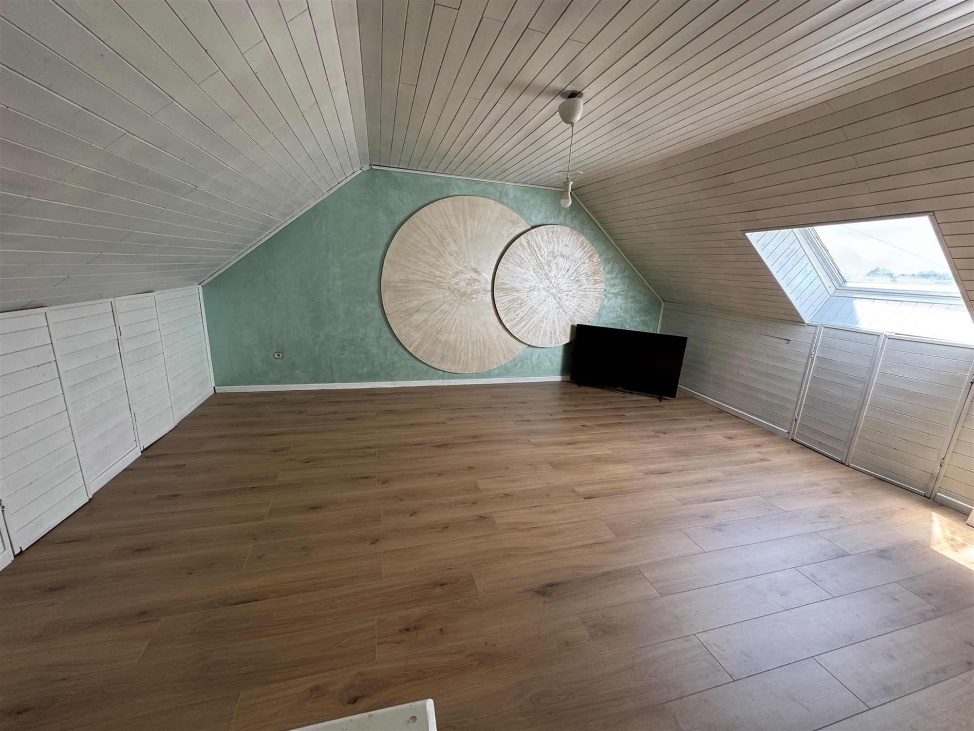 PERFECT ONDERHOUDEN WONING (142M²) MET 3 SLAAPKAMERS, 2 BADKAMERS EN LEUKE TUIN TE BEVERLO foto 20