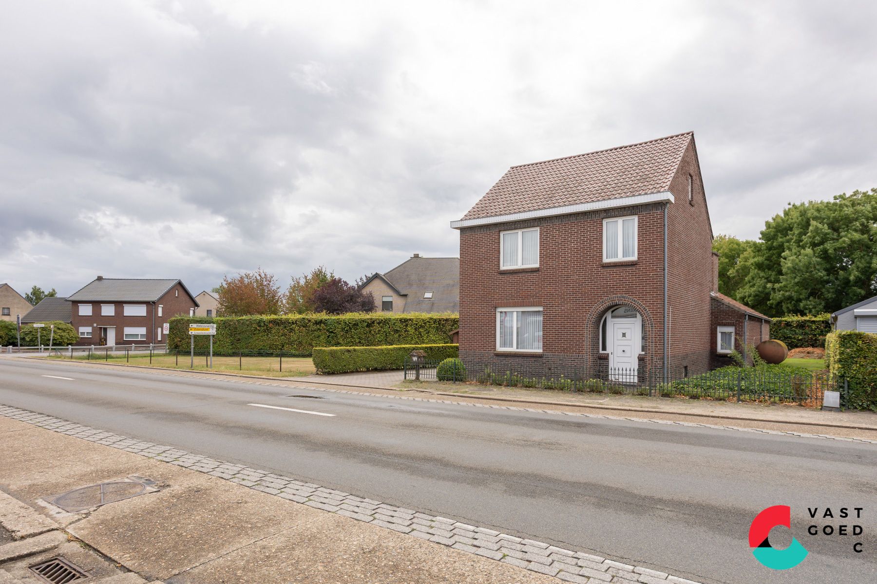 Huis te koop foto 2