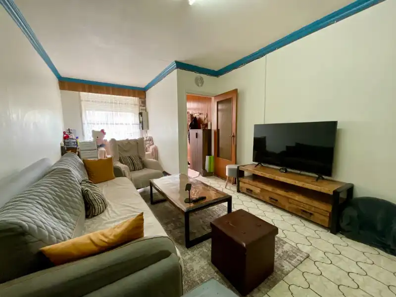 Rijwoning met 2 slaapkamers en tuin foto 2