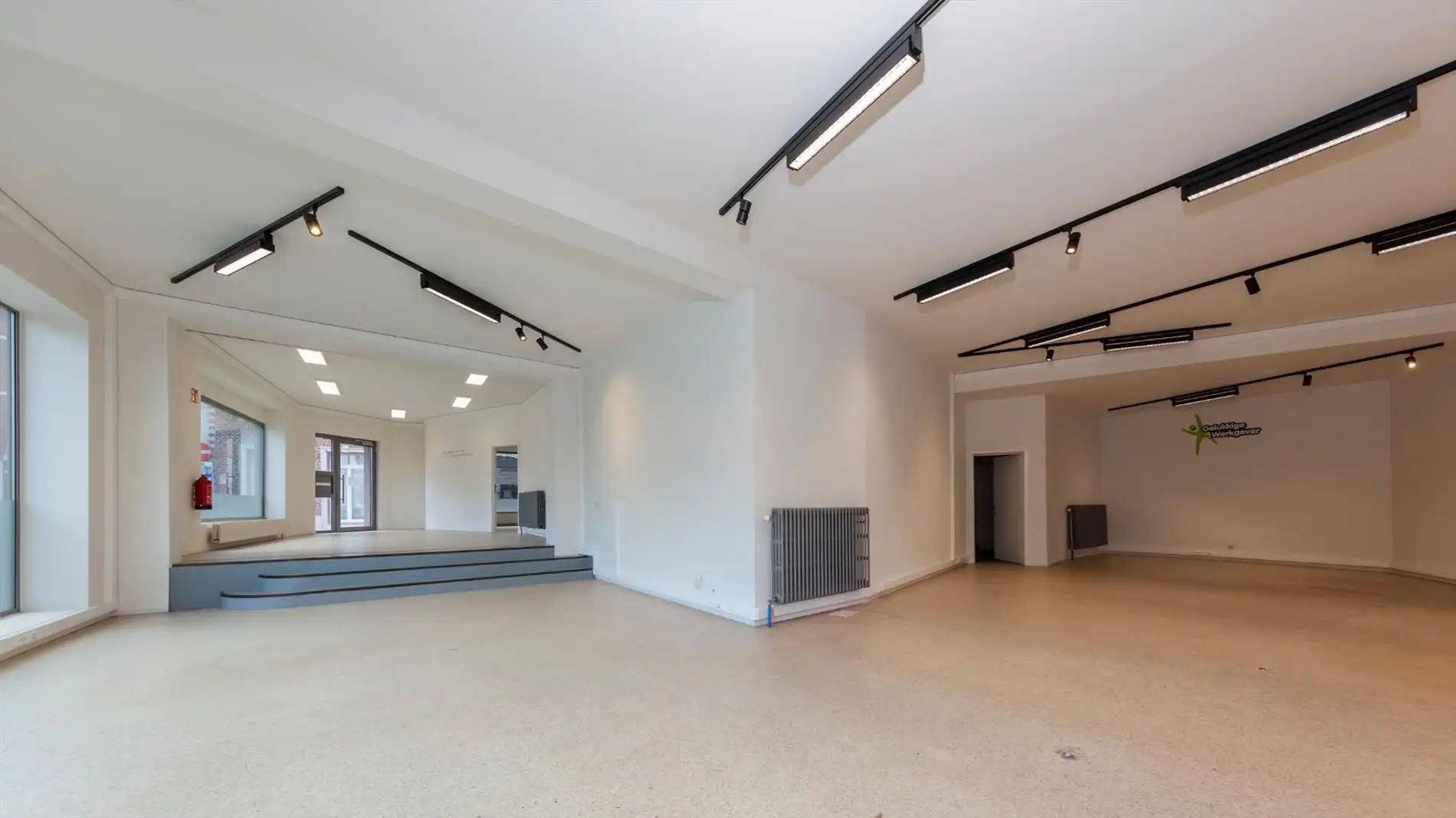 Instapklare winkel/kantoorruimte in winkelcentrum Tienen foto 5