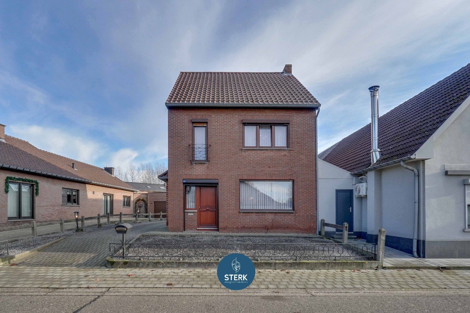 OP TE KNAPPEN GEZINSWONING AAN DE MAAS TE UIKHOVEN !  foto 28