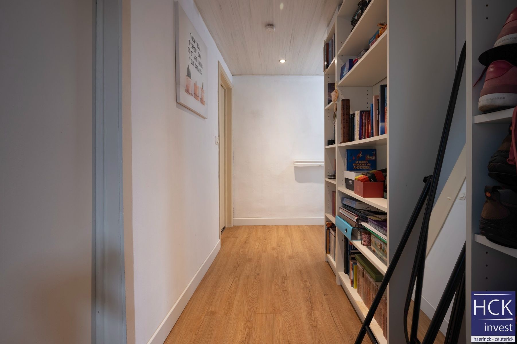 KRUISHOUTEM - Charmante woning met 2 SLPK gelegen in hartje Kruishoutem! foto 13