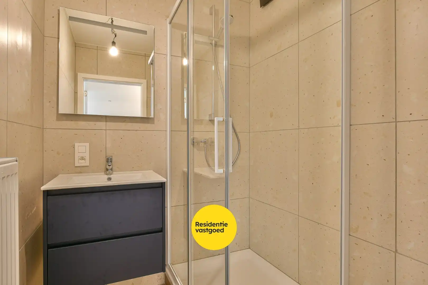 Te huur: prachtig gerenoveerd 2-slaapkamerappartement in centrum De Haan!  foto 10