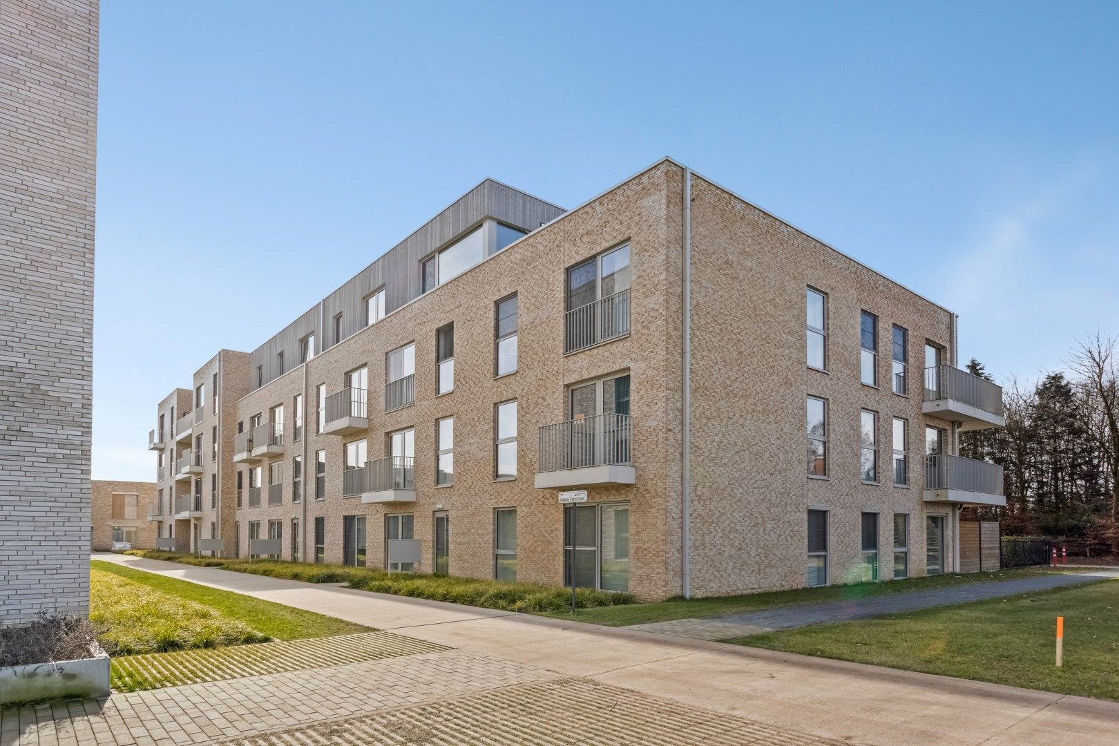 Recent appartement met 1 slpk en gezellig tuintje op wandelafstand van het centrum !  foto 25